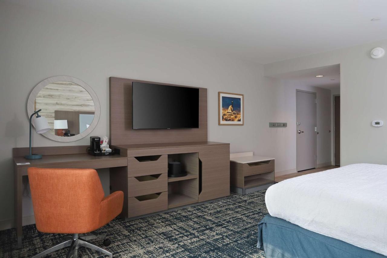Hampton Inn & Suites Manistee, Mi Bagian luar foto