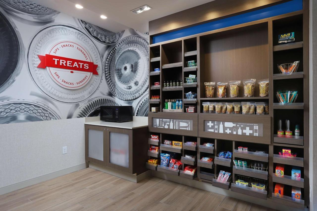 Hampton Inn & Suites Manistee, Mi Bagian luar foto