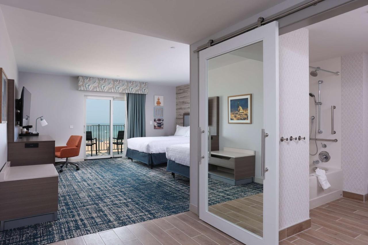 Hampton Inn & Suites Manistee, Mi Bagian luar foto